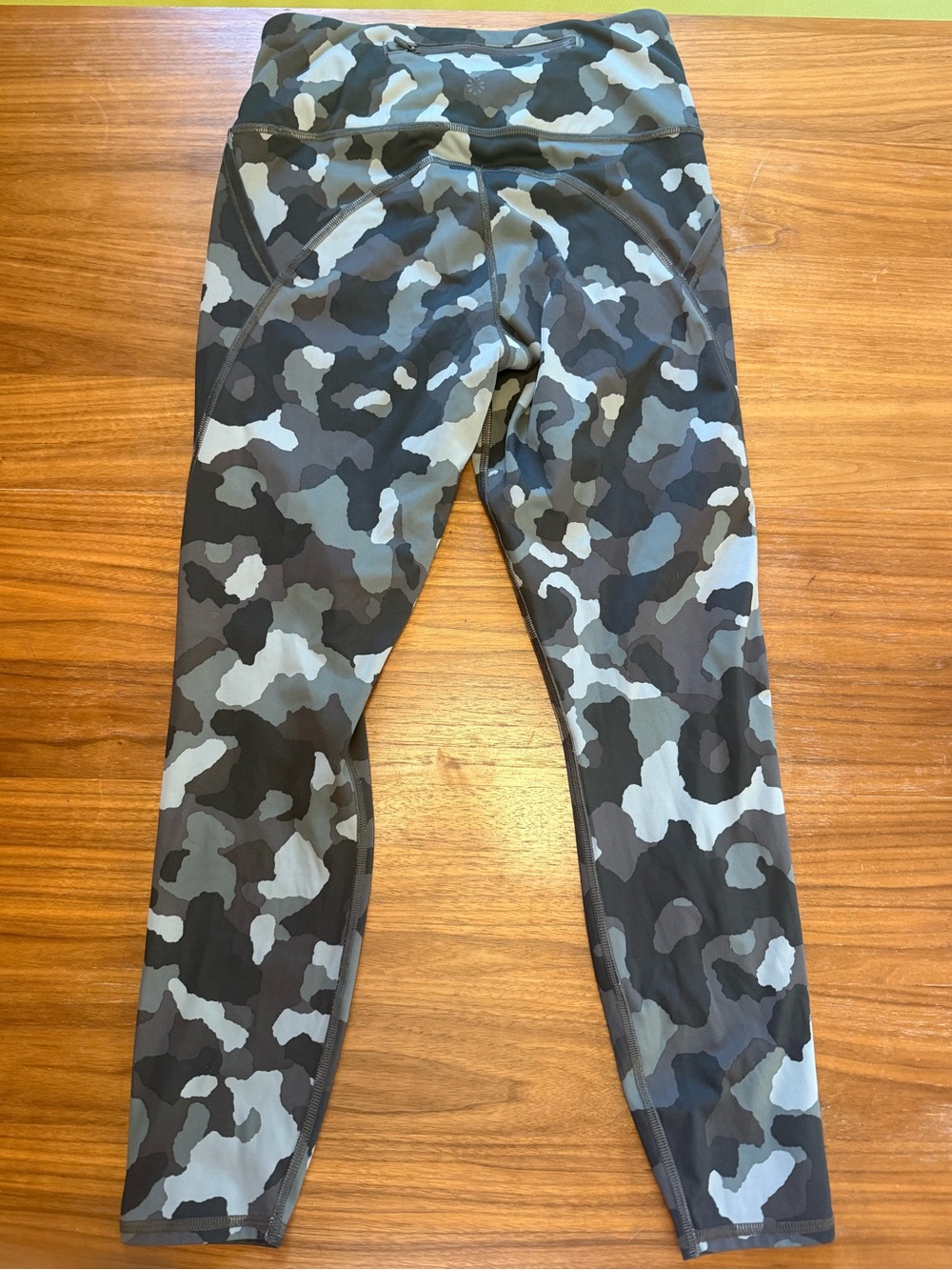 Athleta Lightning Camo 7/8 Tight
